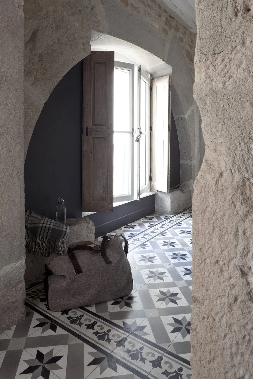 Carreau De Ciment Décor Géométrique Gris Taupe 20x20 Cm Ref1150-5 - 0.48m² – Image 4