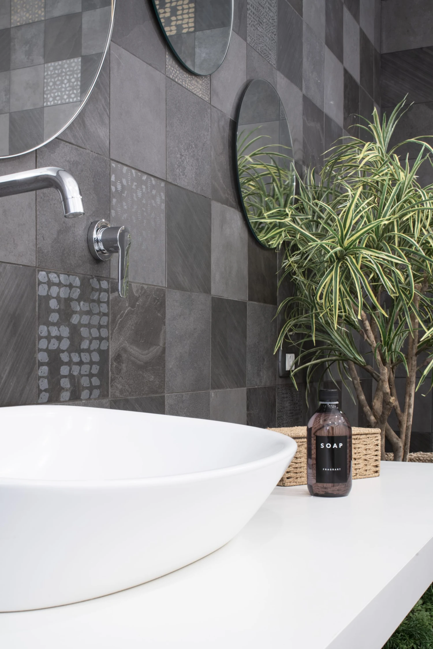 Carrelage Effet Pierre Décoré SUZANO CEMENTO ANTRACITE DECOR 20x20 - 0,2 M² – Image 3