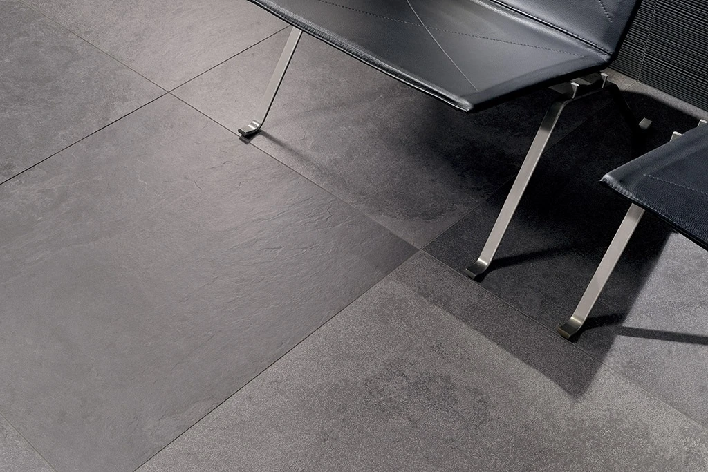 Carrelage Imitation Ardoise Légèrement Nuancé ARDOISE ANTRACITE 30X60 - 1,08m² – Image 5