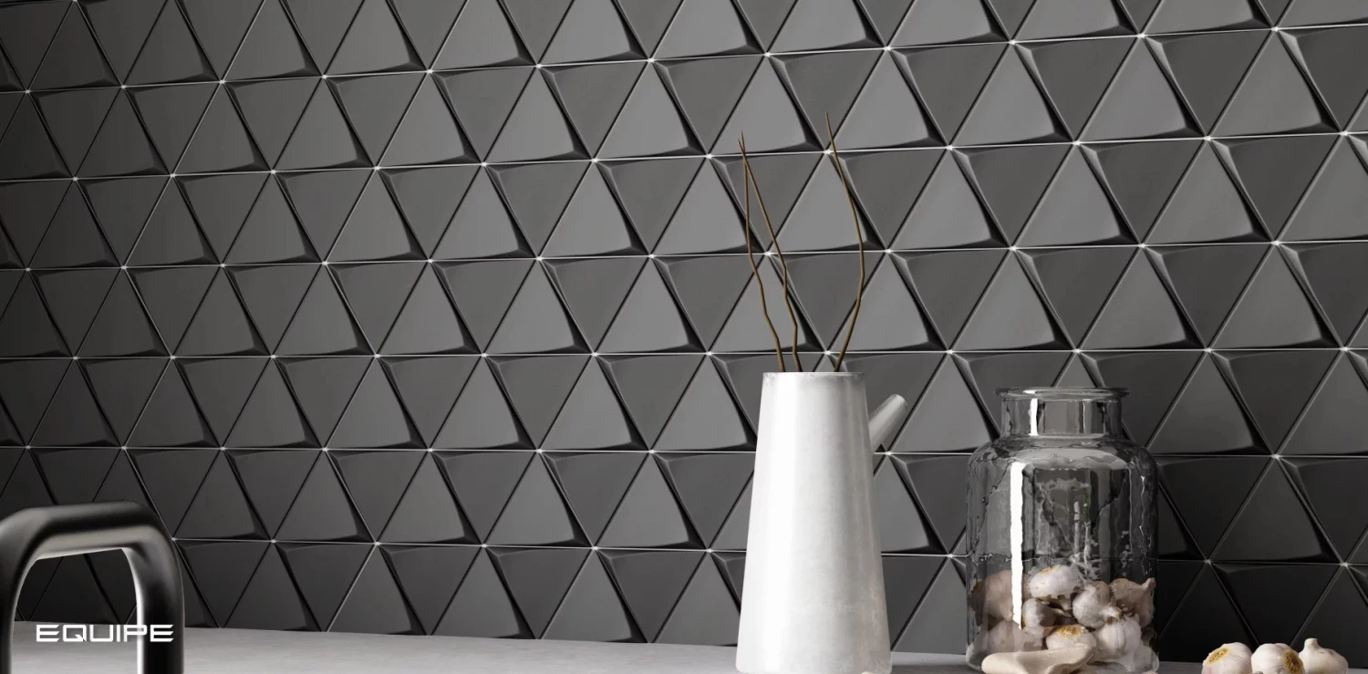 Faience Triangle à Relief MAFINGA TIROL BLACK MATT 10,8X12,4 Cm - 0,13 M² – Image 2